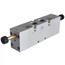 Elektrozawór 5/3 CC, G1/2, centrowany sprężyną 5243C EE Elektrozawór 5/3 CC, G1/2, centrowany sprężyną 5243C EE